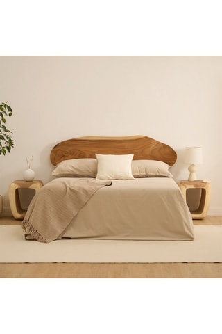 Mesa de cabeceira em madeira de trembesi maciço - 40 x 47 x 35 cm