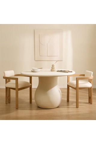 Mesa - 135 x 75 x 135 cm