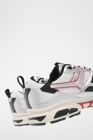 Sneakers Grijs en Wit