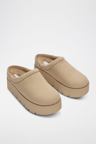 Platform Clogs Beige