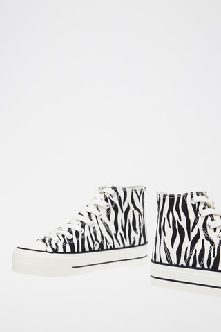 Hoge Gympen Zwart en Wit