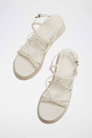 Sandalen met Sleehak - Ecru