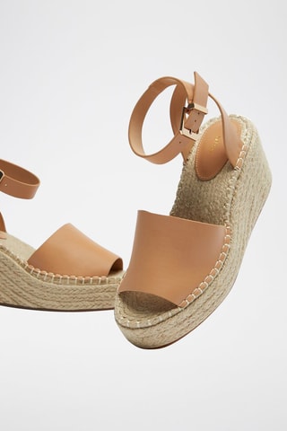 Sandalen met Sleehak - Bruin