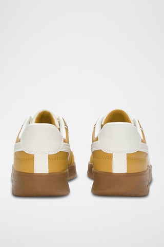 Sneakers - Mosterdgeel