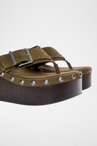 Nubuck Sandalen met Sleehak - kaki