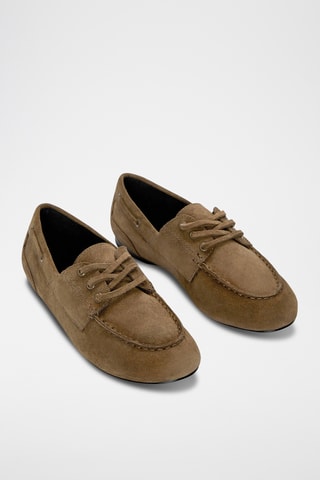 Chaussures bateau en nubuck - Marron