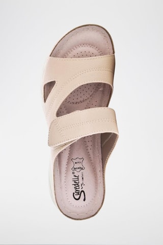 Sandalias de piel de cuña - Beige