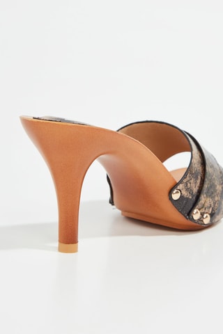 Sandalias de tacón - Negro y dorado