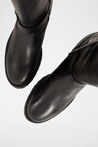 Botas em couro de vaca - Preto
