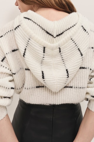 Camisola com capuz - Marfim - One Step