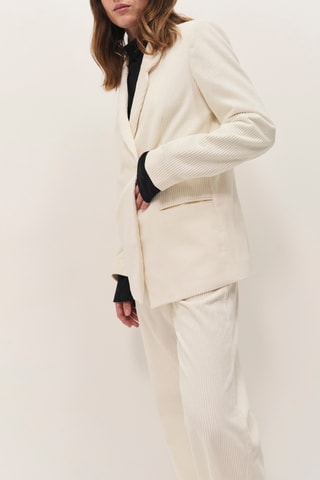 Casaco em veludo - Marfim - One Step