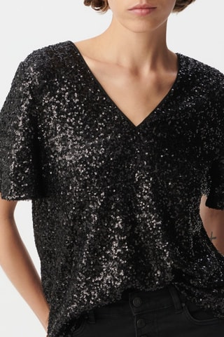 Top com lantejoulas - Preto