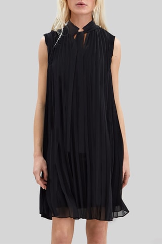 Vestido plissado - Preto - IKKS