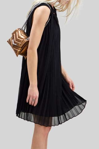 Vestido plissado - Preto - IKKS