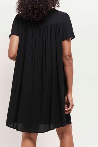 Vestido estilo patinadora em linho - Preto - One Step