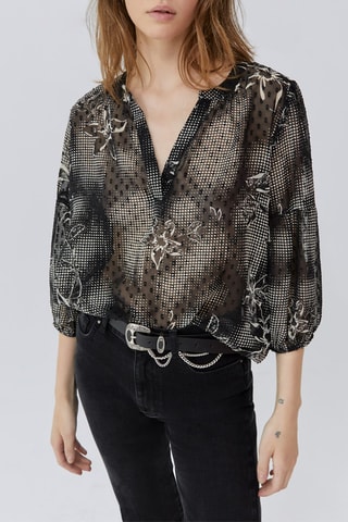 Blusa plumetis - Esbranquiçado e preto - IKKS