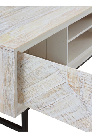 Móvel TV em mangueira - 140 x 50 x 40 cm