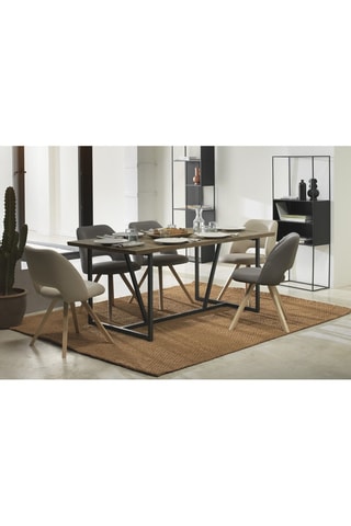 Mesa de refeição - Natural e preto