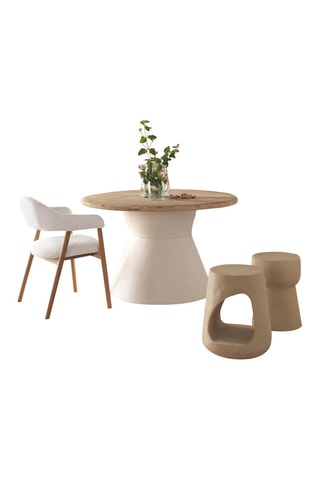 Mesa em pinheiro - 120 x 76 x 120 cm