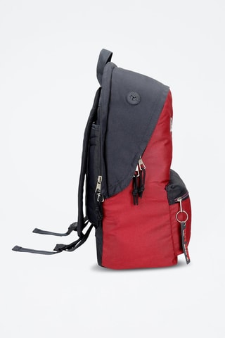 Connected Rugtas Clark- Rood