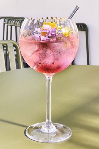 6 verres à vin en cristallin  Symétrie -  58 cl