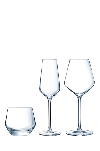 4 verres à pied Ultime - 38 cl, 4 flûtes en cristallin Symétrie - 21 cl et 4 verres à eau Ultime - 35 cl