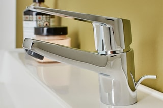 Mitigeur pour lavabo avec vidage Picpus 
Chromé