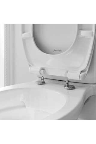 Ensemble de WC en céramique