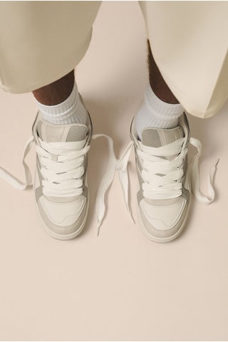 Baskets - Blanc et gris foncé