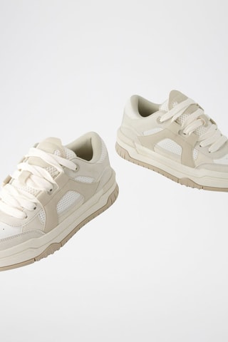 Baskets - Beige clair et blanc