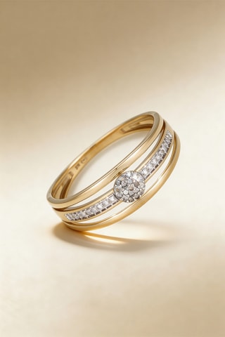 Anillo - Oro amarillo y diamantes