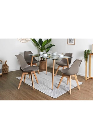 2 Stoelen Scandinave Taupe en Naturel