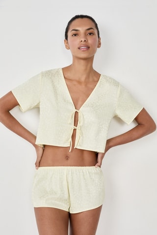 Short Novia - Lichtgeel