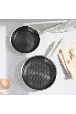 2 poêles en acier inoxydable 430 et acier inoxydable 18/8 revêtement céramique - 24/28 cm