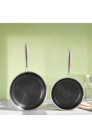 2 poêles en acier inoxydable 430 et acier inoxydable 18/8 revêtement céramique - 24/28 cm