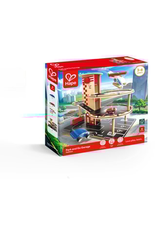 Garagem e posto de serviço em madeira de schima - Dos 3 aos 6 anos