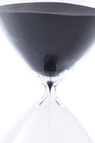 Zandloper Sandglass - 4 x 8,5 cm - Zwart