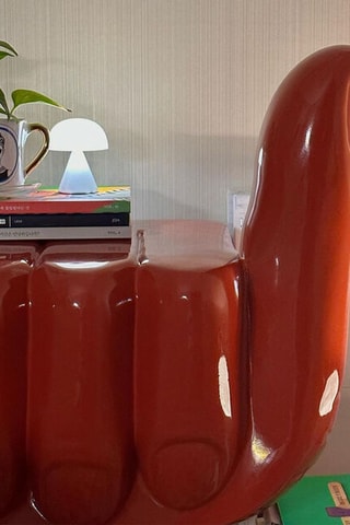 Stoel Fist - 54 x 67 x 38 cm