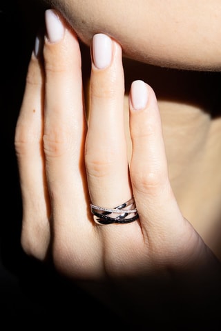 Bague Tresse de diamants   Or blanc et diamants