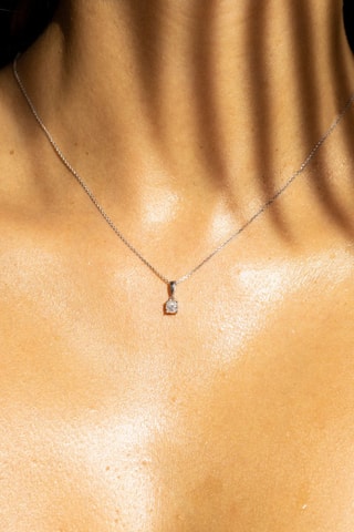 Pendentif Brillant Luciana   Or blanc, solitaire et diamants