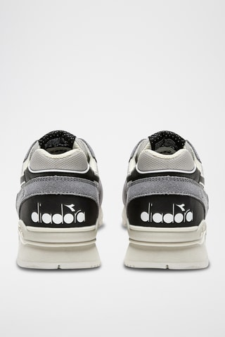 Sapatilhas em couro - Cinzento