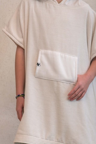 Poncho con cappuccio  - Panna