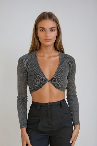 Crop top - Gris y negro - Monki