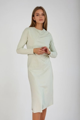 Rechte Jurk - Zachtgroen