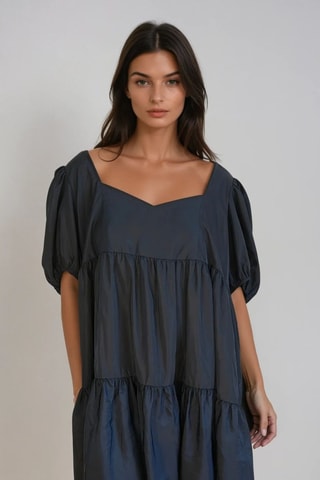 Vestido direito - Preto - Monki