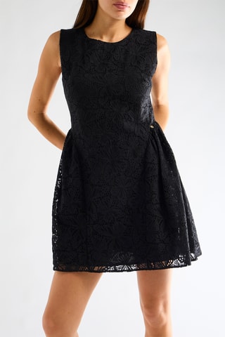 Robe patineuse en dentelle - Noir