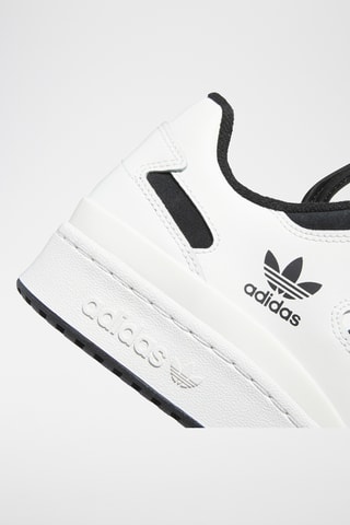 Baskets en cuir Forum - Blanc et noir