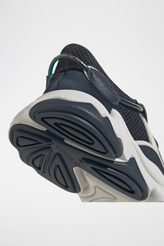 Baskets en cuir Ozweego - Bleu marine et blanc