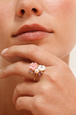 Bague Primavera - 
Or rose, améthystes, péridots, rhodonite, topazes et perle de culture