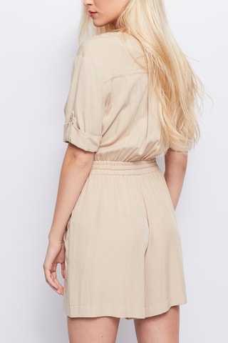 Macacão curto - Bege